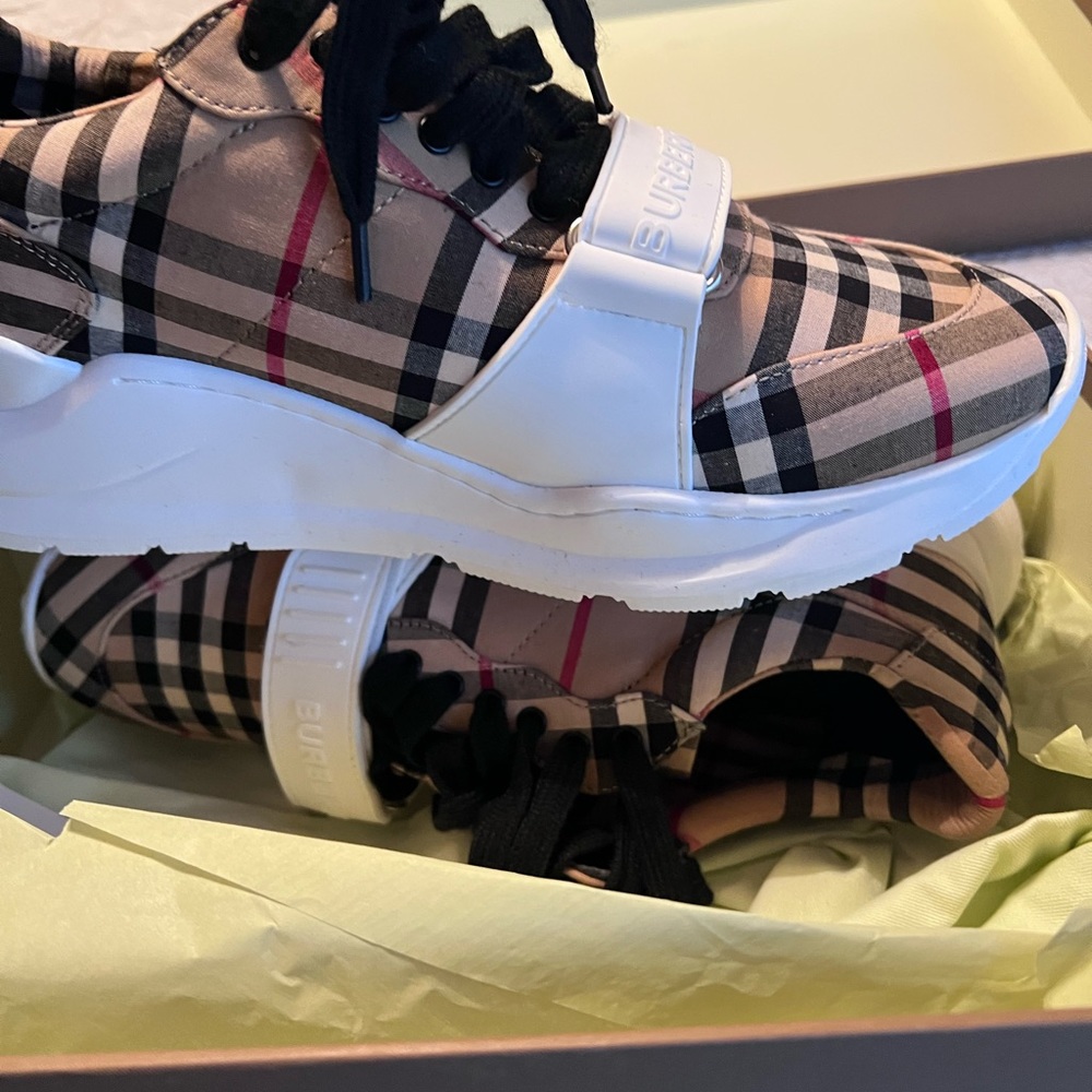 I am selling these burberry Vintage Check, Suede and Leather Sneakers.